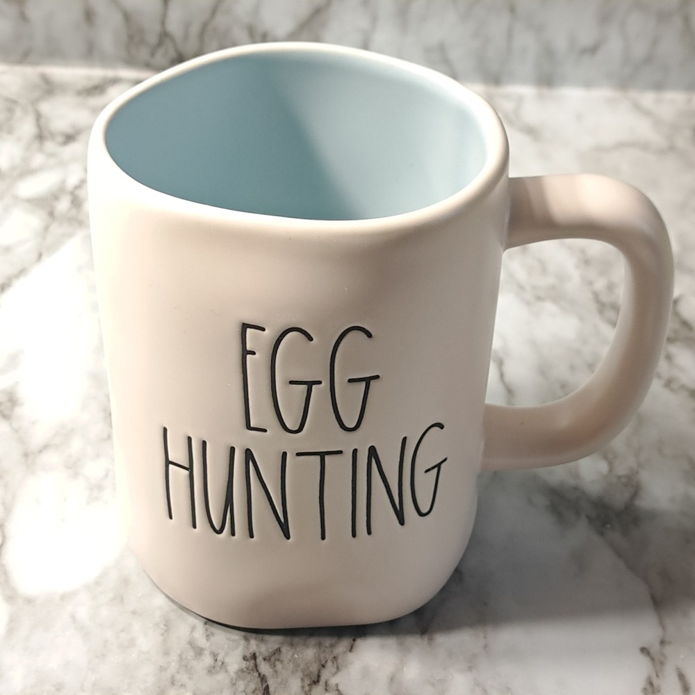 Rae Dunn By Magenta Egg Hunting White Coffee/Tea Ceramic Mug 12 oz Made In China